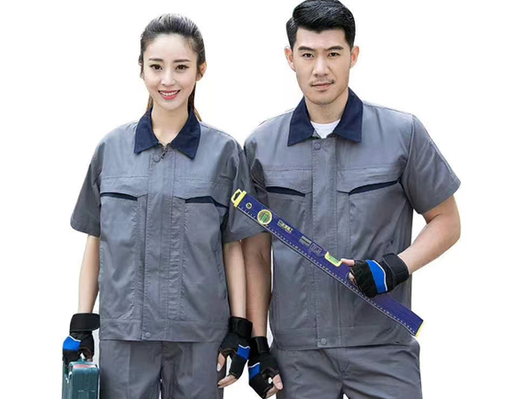 工作服